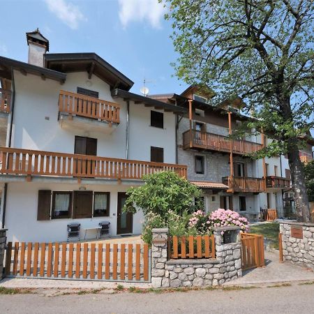 Apartment Albergo Diffuso - Cjasa De Pagnocca-1 By Interhome Barcis Ngoại thất bức ảnh